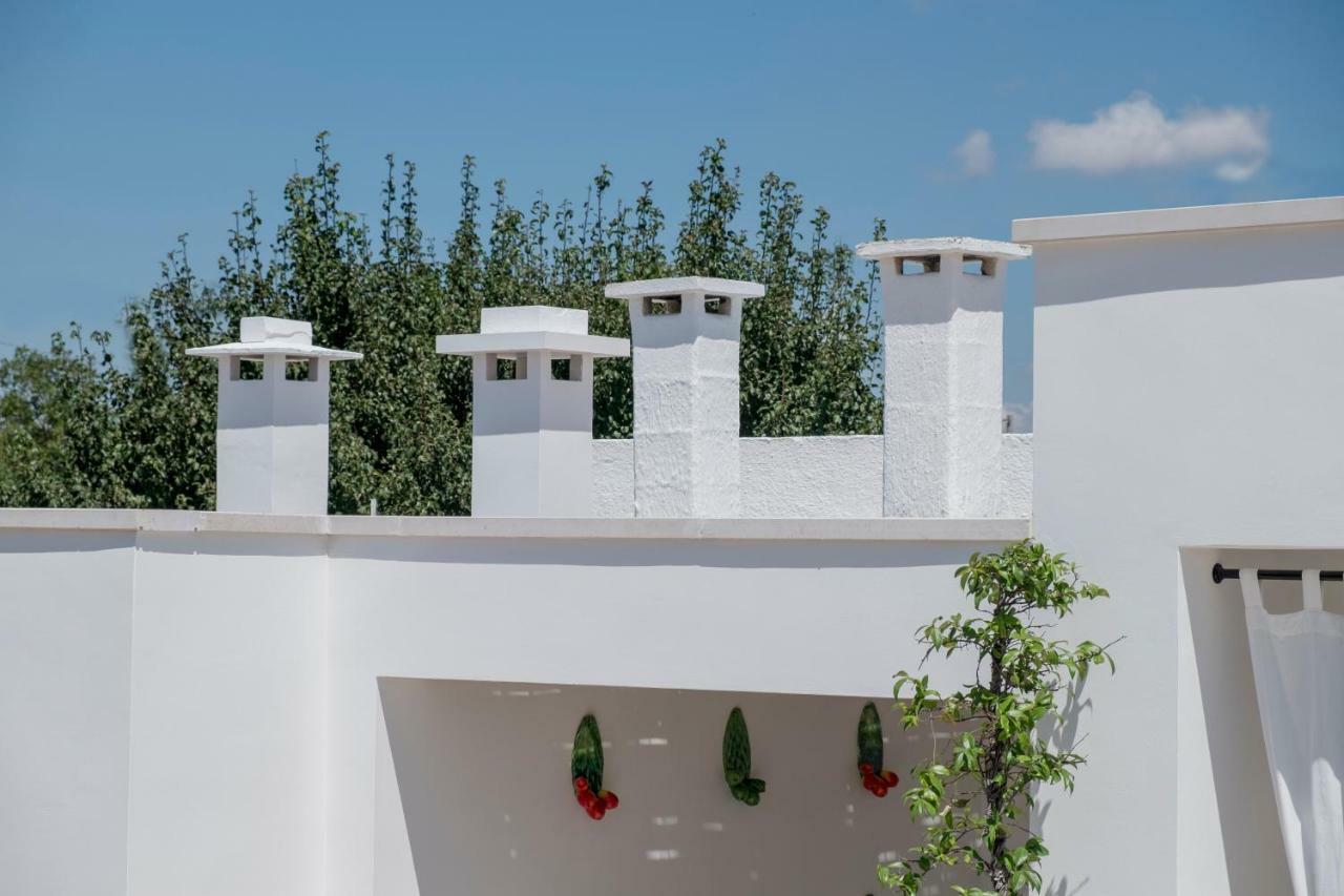 I Colmi - Trulli Suites مارتينا فرانكا المظهر الخارجي الصورة