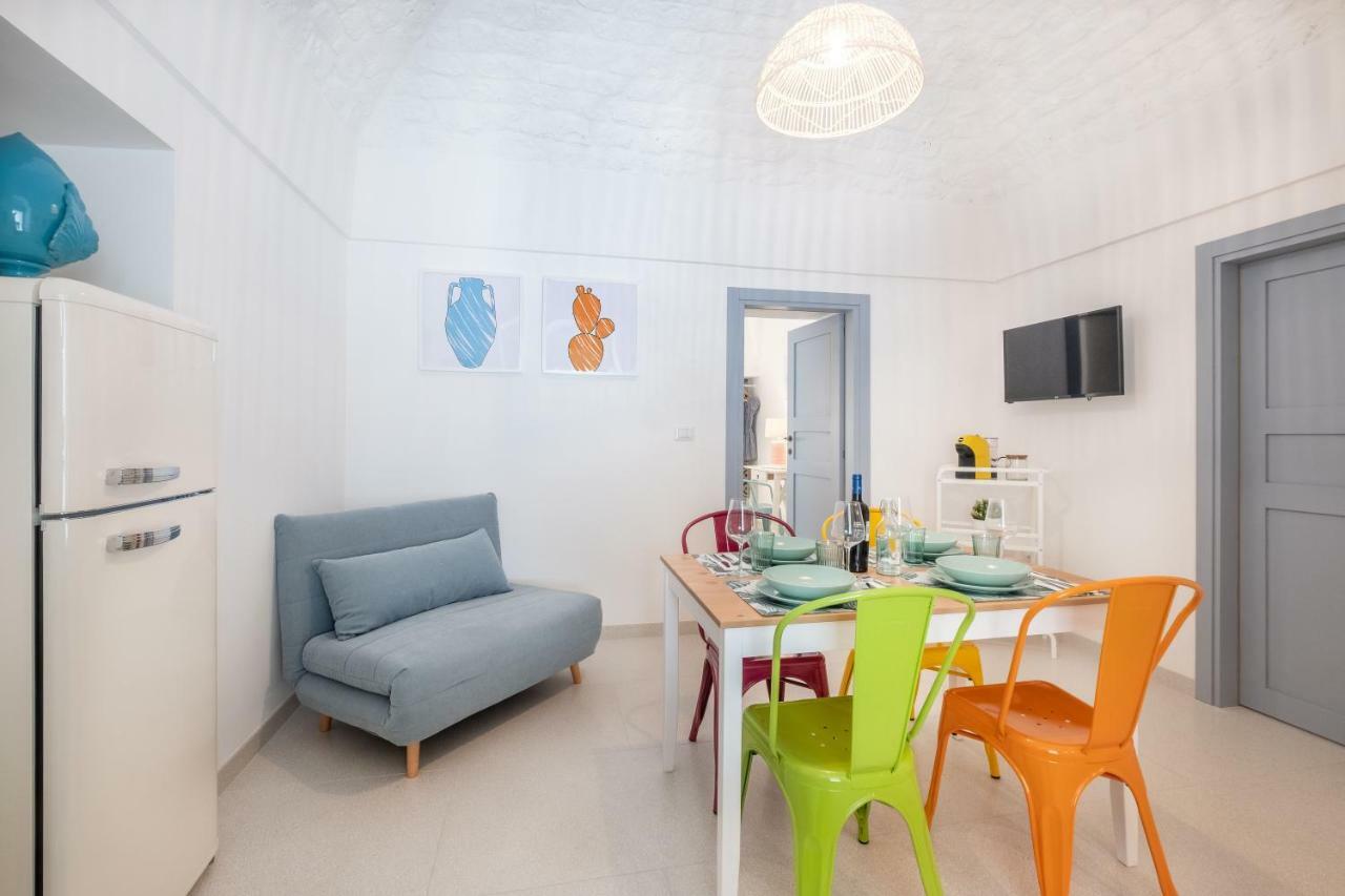 I Colmi - Trulli Suites مارتينا فرانكا المظهر الخارجي الصورة